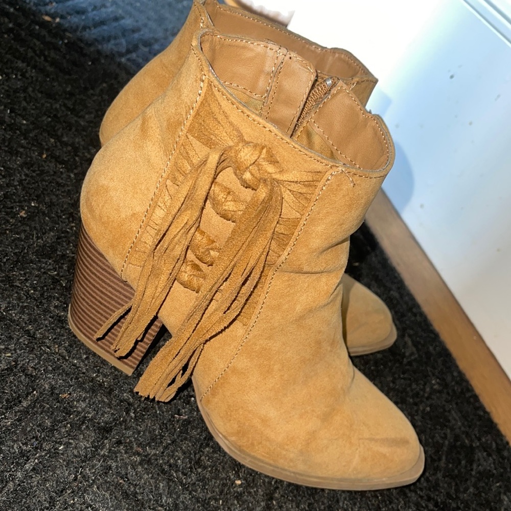 Size 7 boots